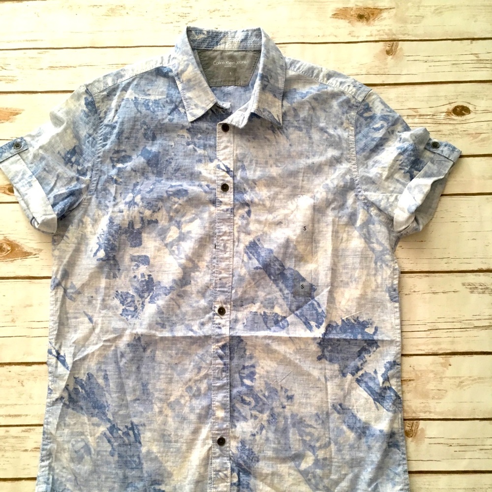 Calvin Klein Acid Wash Button down T-Shirt
